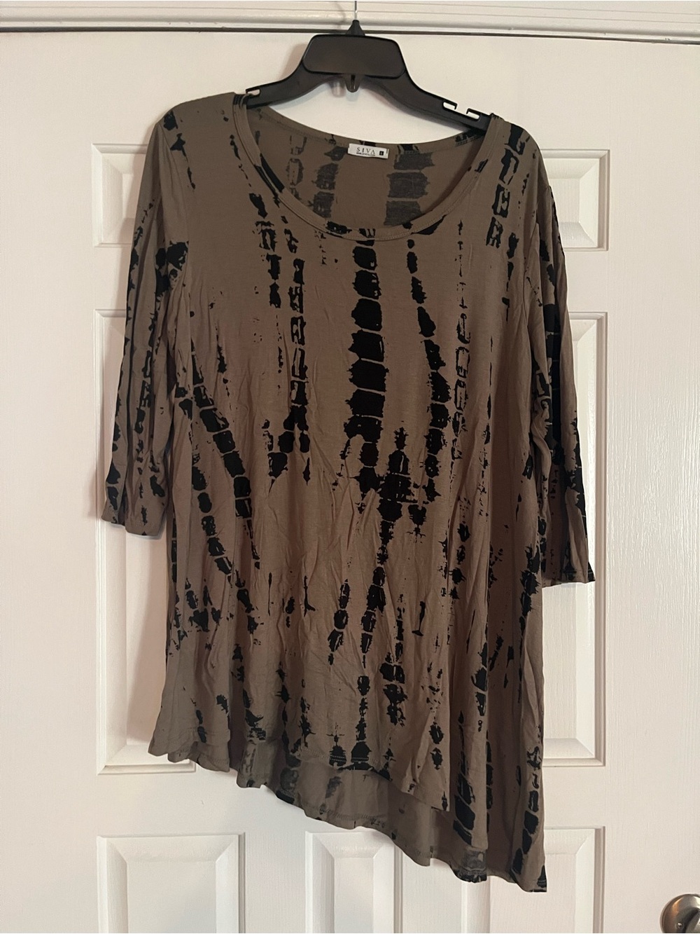 Slouchy Tie-Dye Scoop Neck Women’s Top - Olive/Black